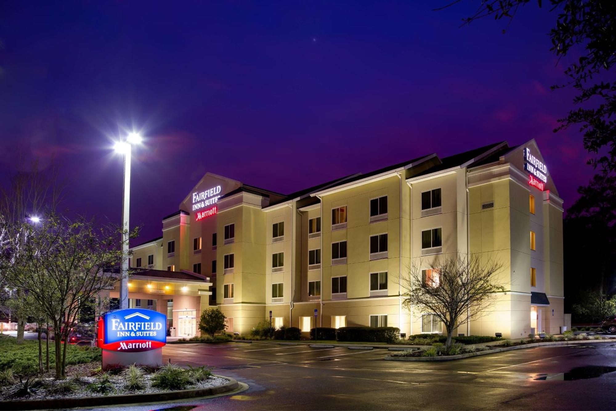 Hotel Fairfield &