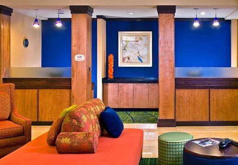 Fairfield & Hotel Lake City
